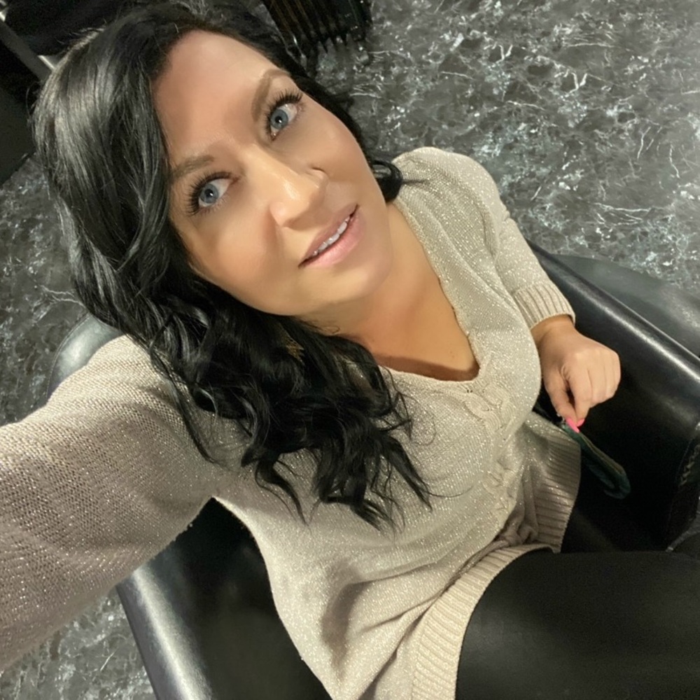 Meet your Posher, Brandi